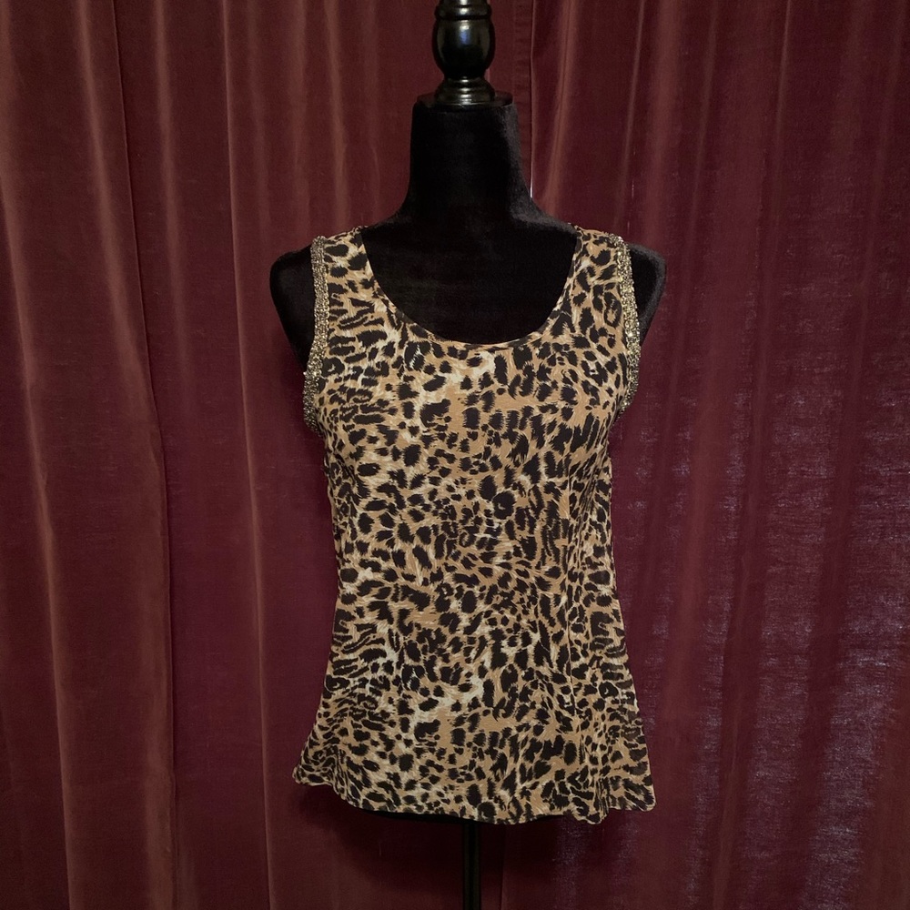 Leopard top